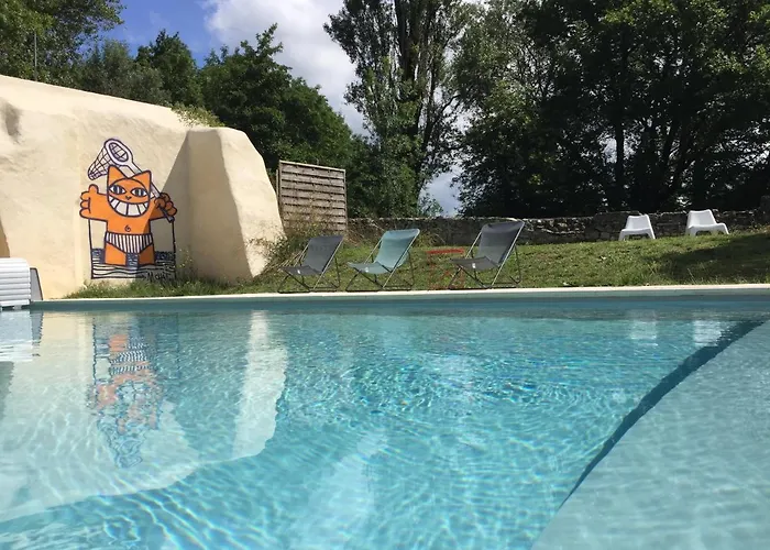 Les Pieds Dans L\'Eau: Gite Gervanne - Plage Privee